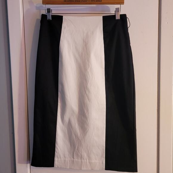 WORTHINGTON Two Toned Black White Fitted Skirt Size 8 Modest Midi 26.5" Modern - Picture 1 of 7